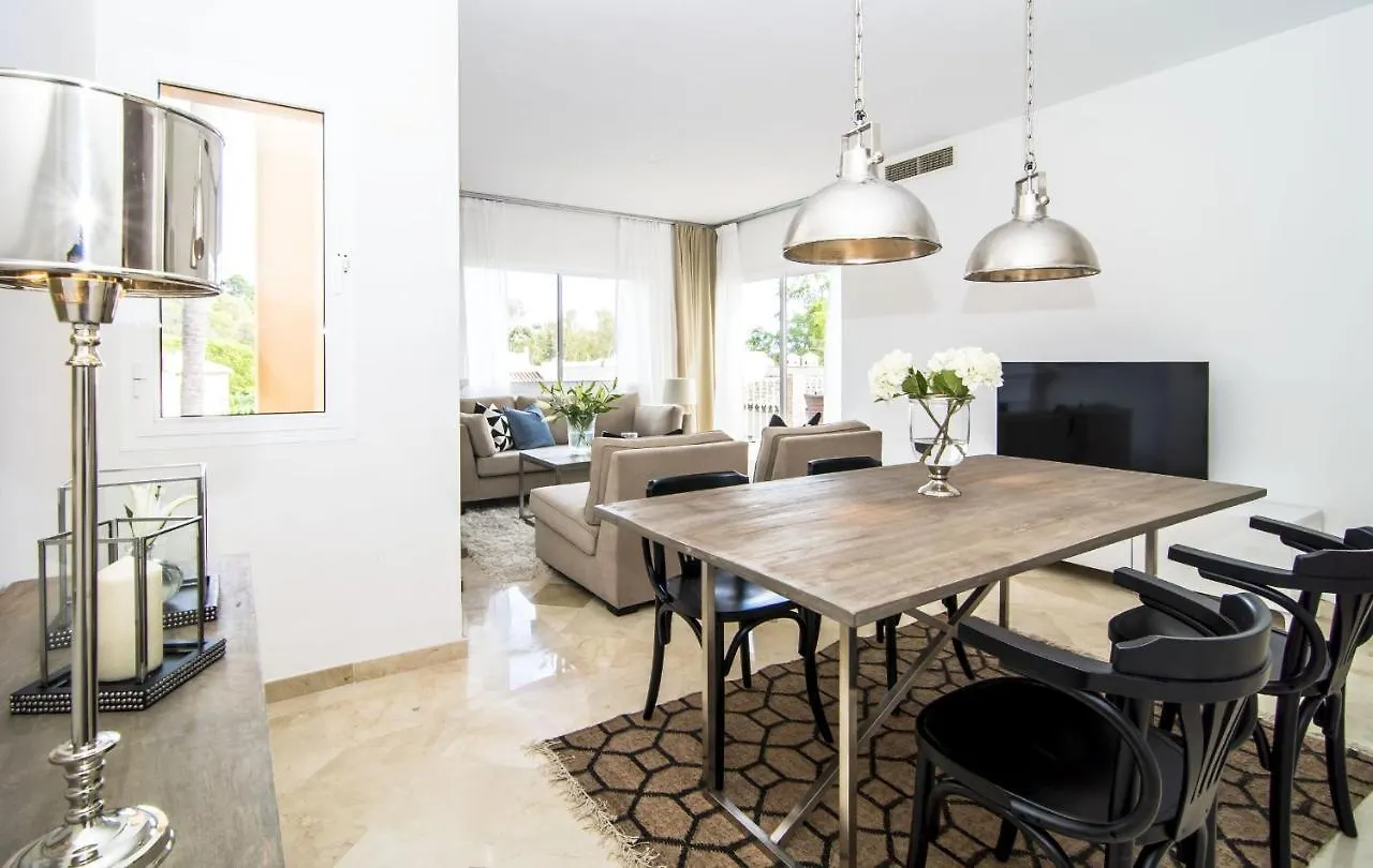 아파트 Lbp - 3 Bedroom Penthouse In Nueva Andalucia 마르베야 스페인